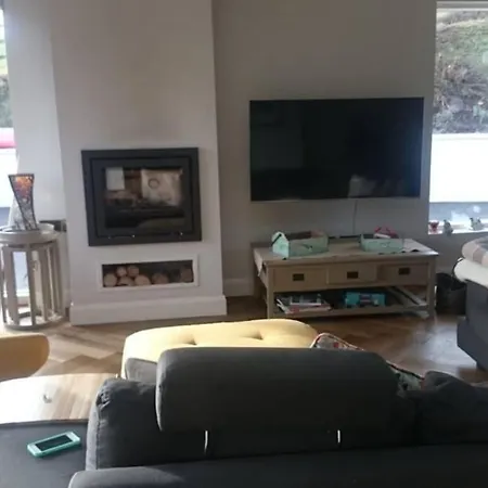 Large 4 Bedroom Family House In West Cork