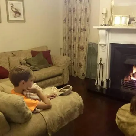 Large 4 Bedroom Family House In West Cork * Clonakilty