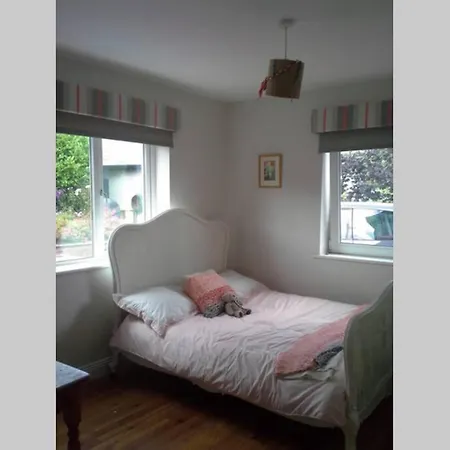 Large 4 Bedroom Family House In West Cork *